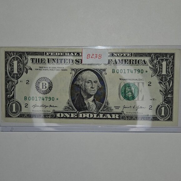 United States RARE $1 Bill Star Note Series 2021 B00174790* (B238) - Picture 4 of 4
